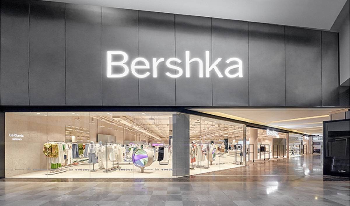 Bershka: Trendy Fashion for the Young and Stylish