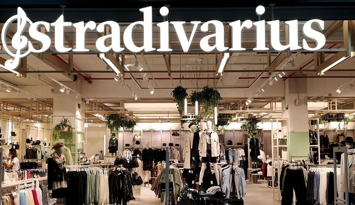 Discover Stradivarius: Trendy Fashion for the Modern Woman